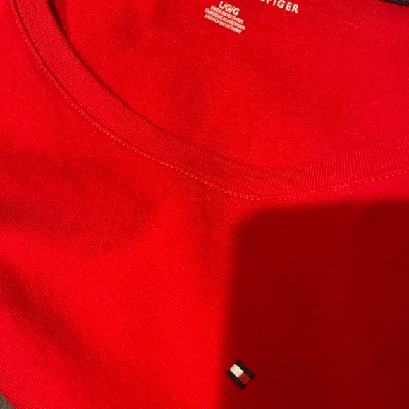 Tommy Hilfiger Red Crewneck Top - Picture 3 of 5